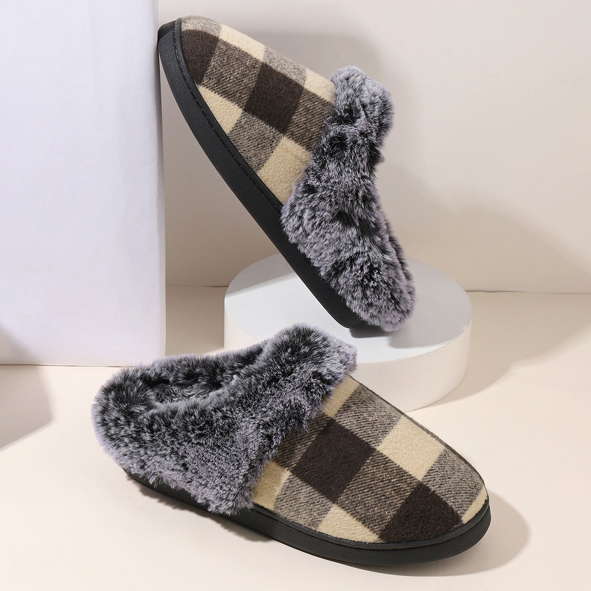 Plaid Fluffy Slippers